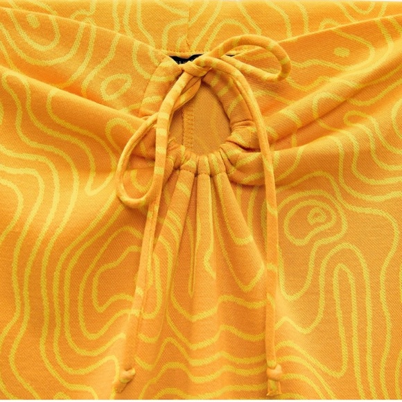 Cute yellow Zara tie skirt and crop set 💛 Never worn! - Picture 2 of 4